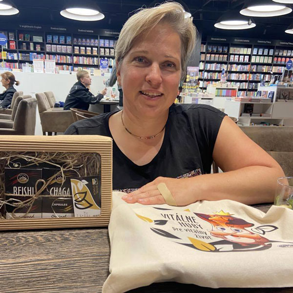 Veronika Vadovičová - Ambasádorka doplnkov RoyalChaga